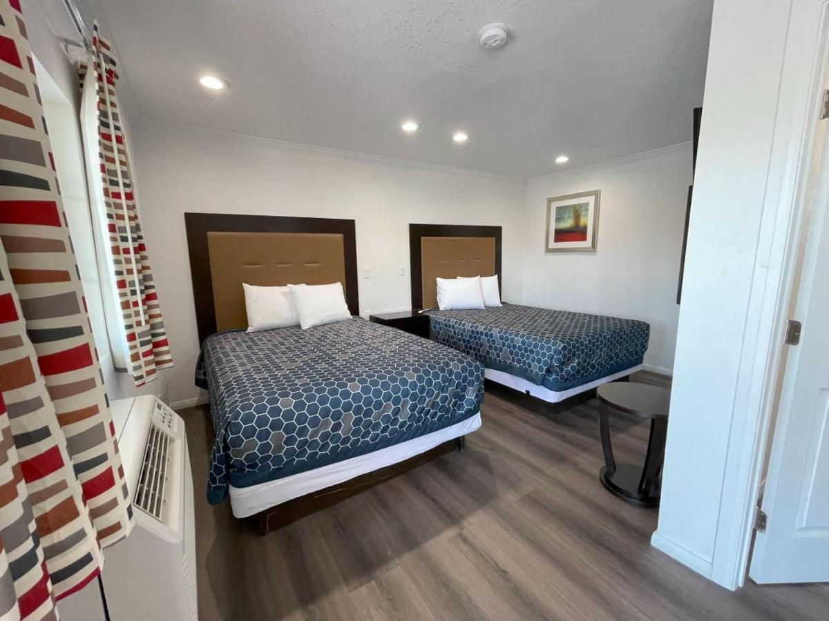 Palm Inn Mojave Bagian luar foto